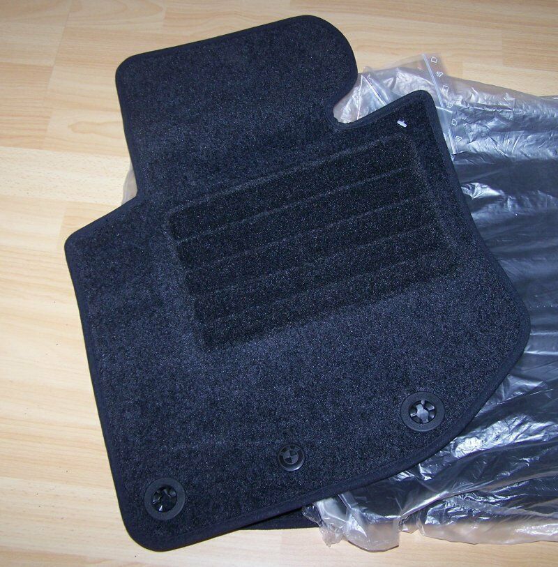 Hi, weiss jemand zufällig den Preis von Original BMW Coupe Fussmatten?