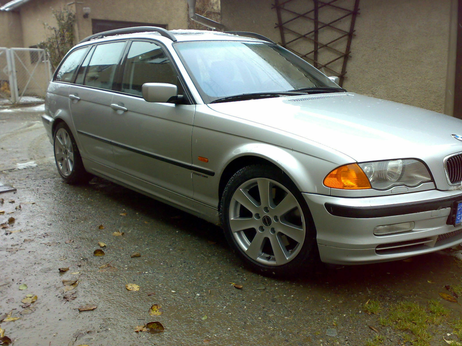 Hier die erwarteten Fotos