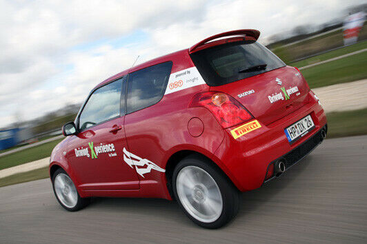 Suzuki Driving Xperience erfolgreich ins zweite Jahr gestartet