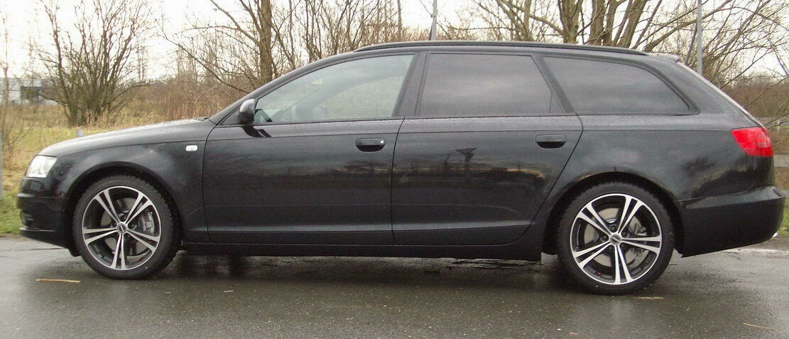 Wechsel von schmalen Winter- auf breite Sommerreifen