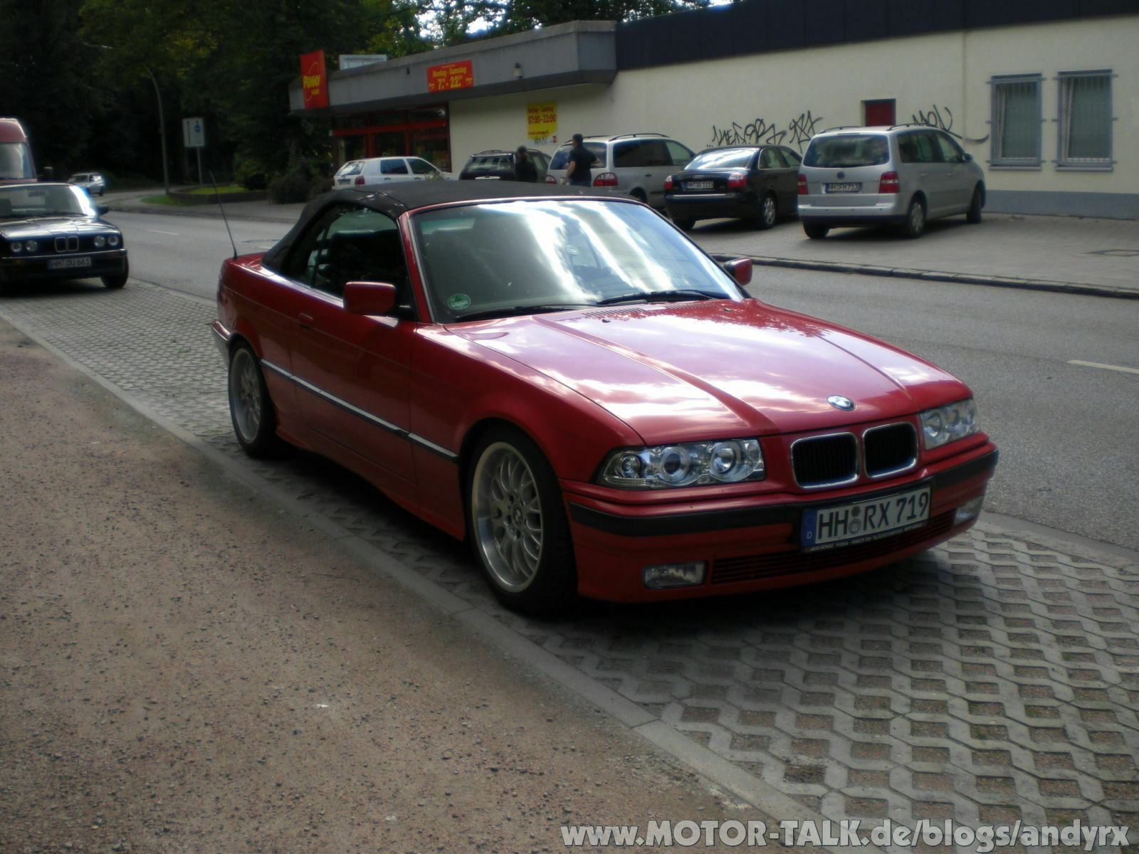 Neue Reifen auf dem BMW Cabrio von 215/45r17 auf 225/45r17 umgerüstet