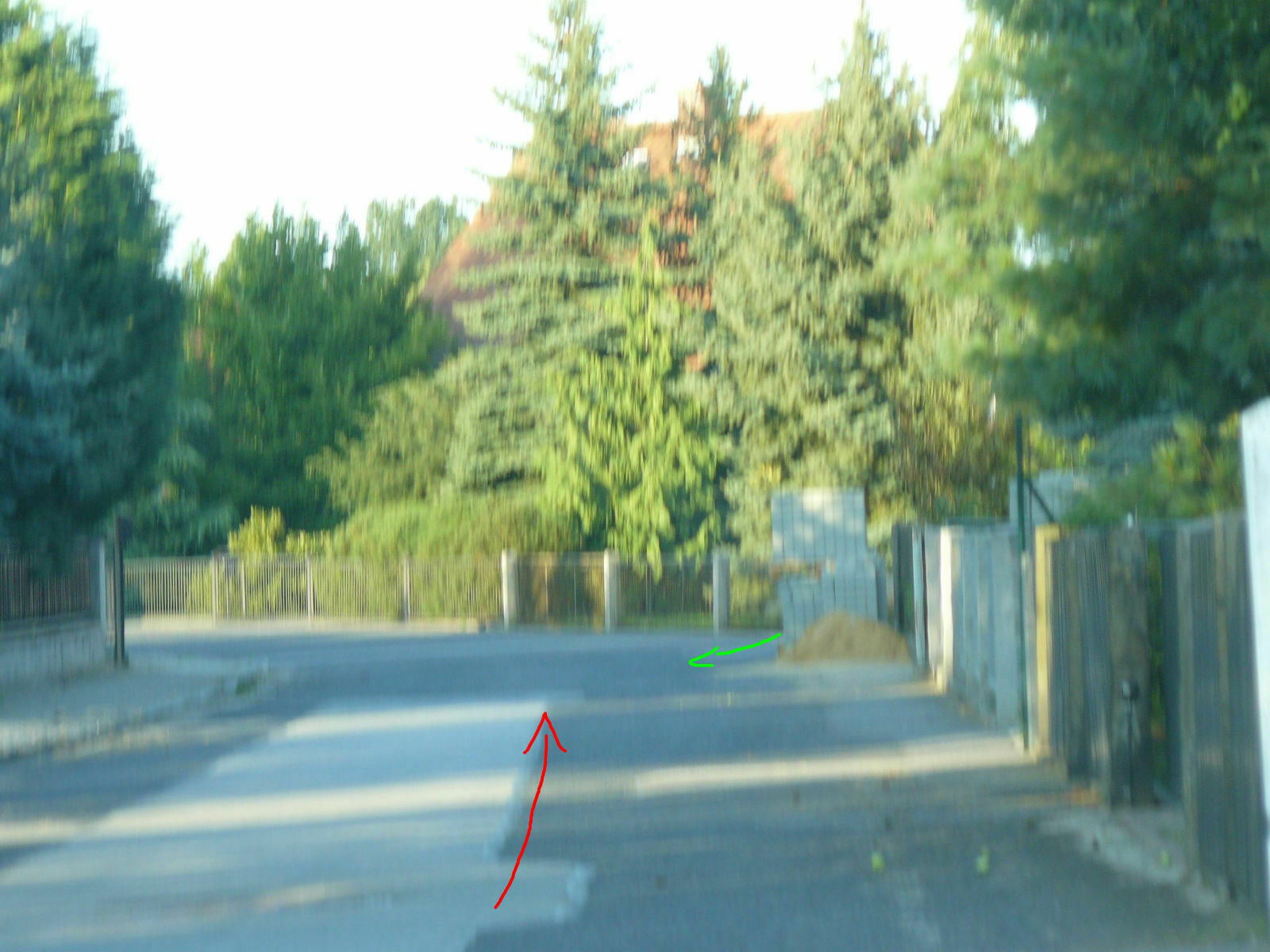 Gilt hier: Rechts vor Links?