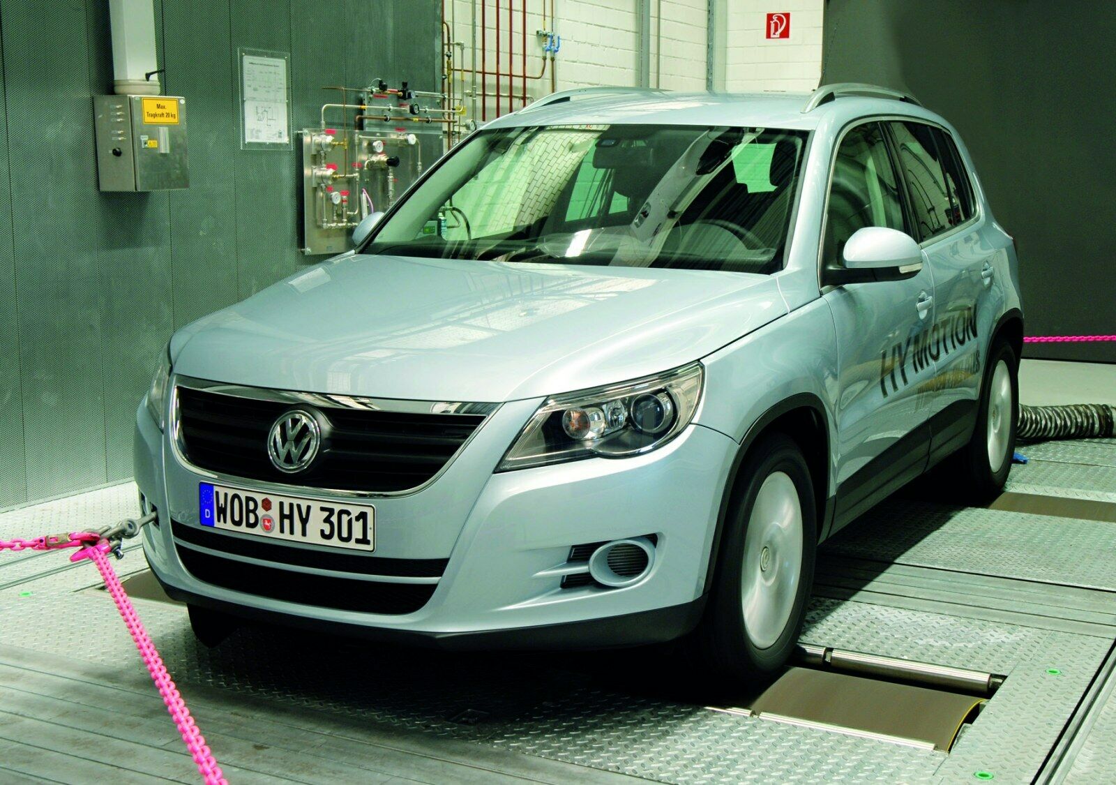 Tiguan HyMotion tankt ab August Druckwasserstoff