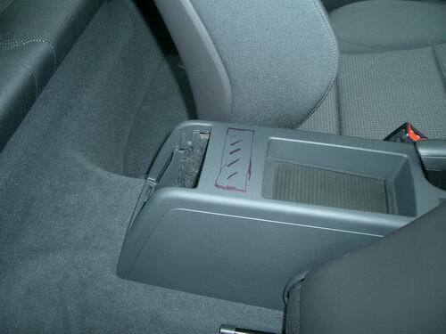 Projekt Mittelarmlehne (beleuchtet)