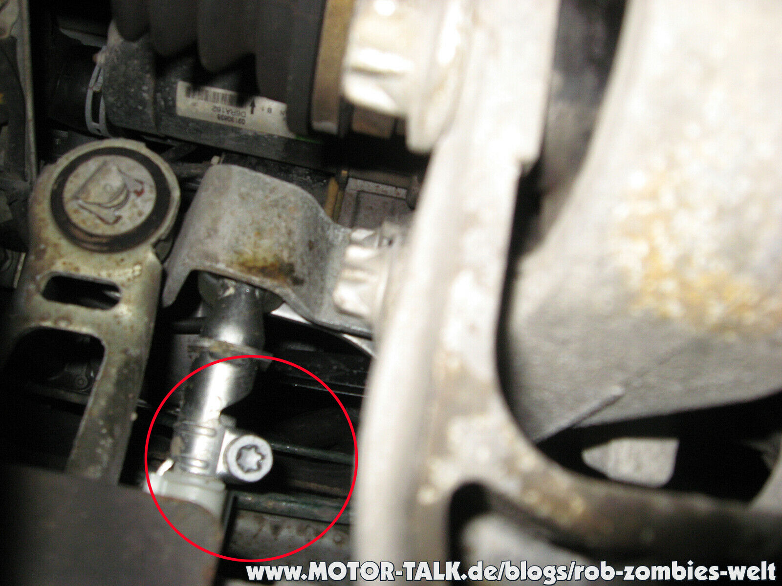 Austausch der Schaltumlenkung