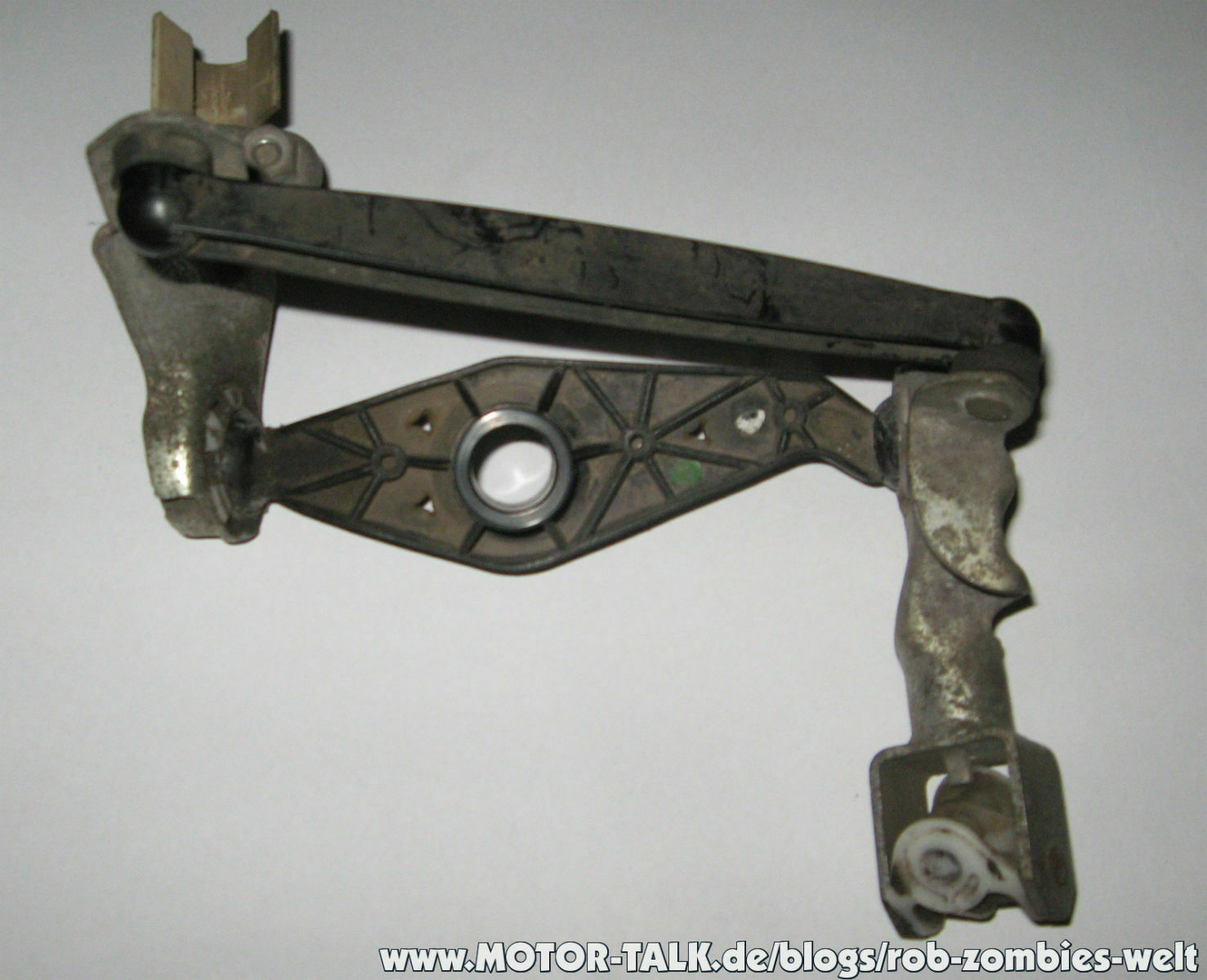 Austausch der Schaltumlenkung