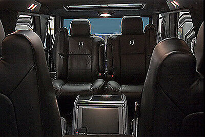 Das Anti-SUV-Gegner-SUV oder Fluchtwagen für fortgeschrittene Runaways