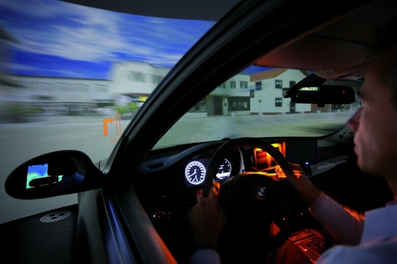 BMW Dynamischer Fahrsimulator