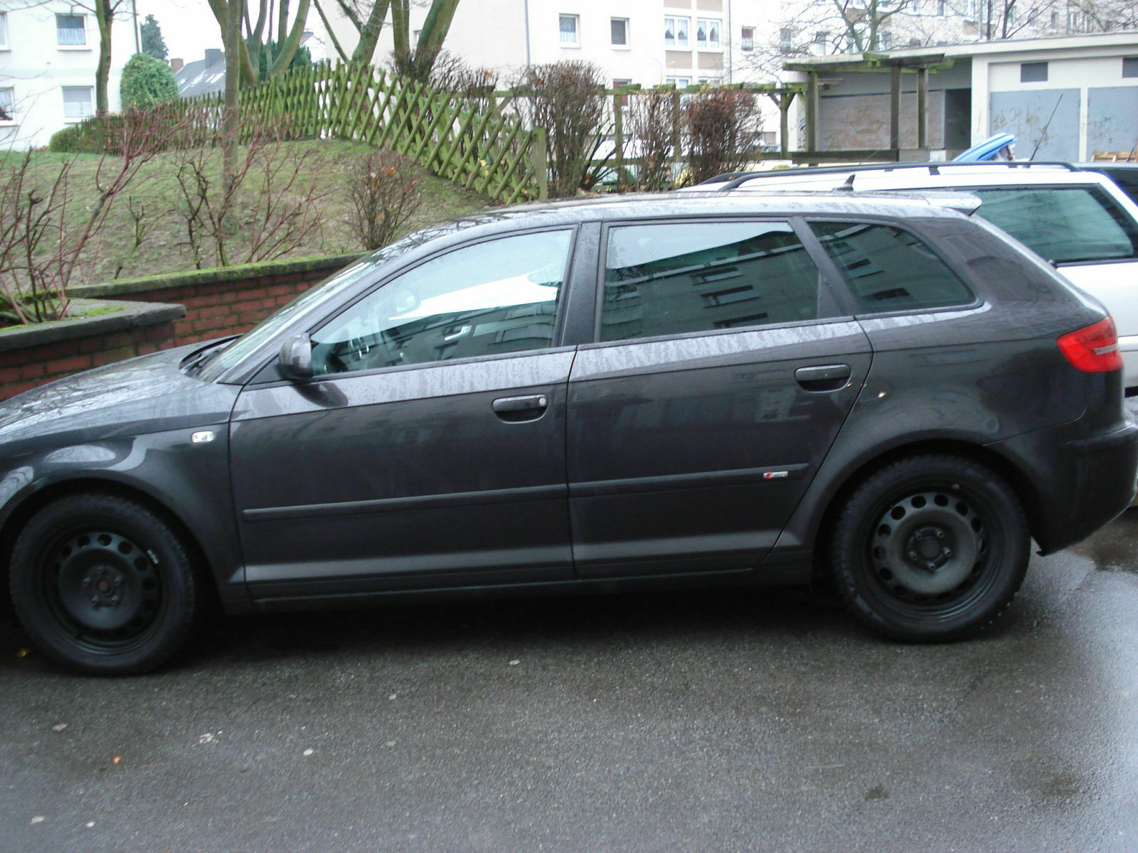 Winterlook - A3 Sportback mit den Radkappen vom großen Bruder "Audi A4 8K"