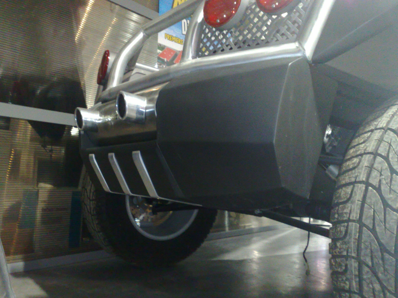 Wegbereiter: Bugster 995