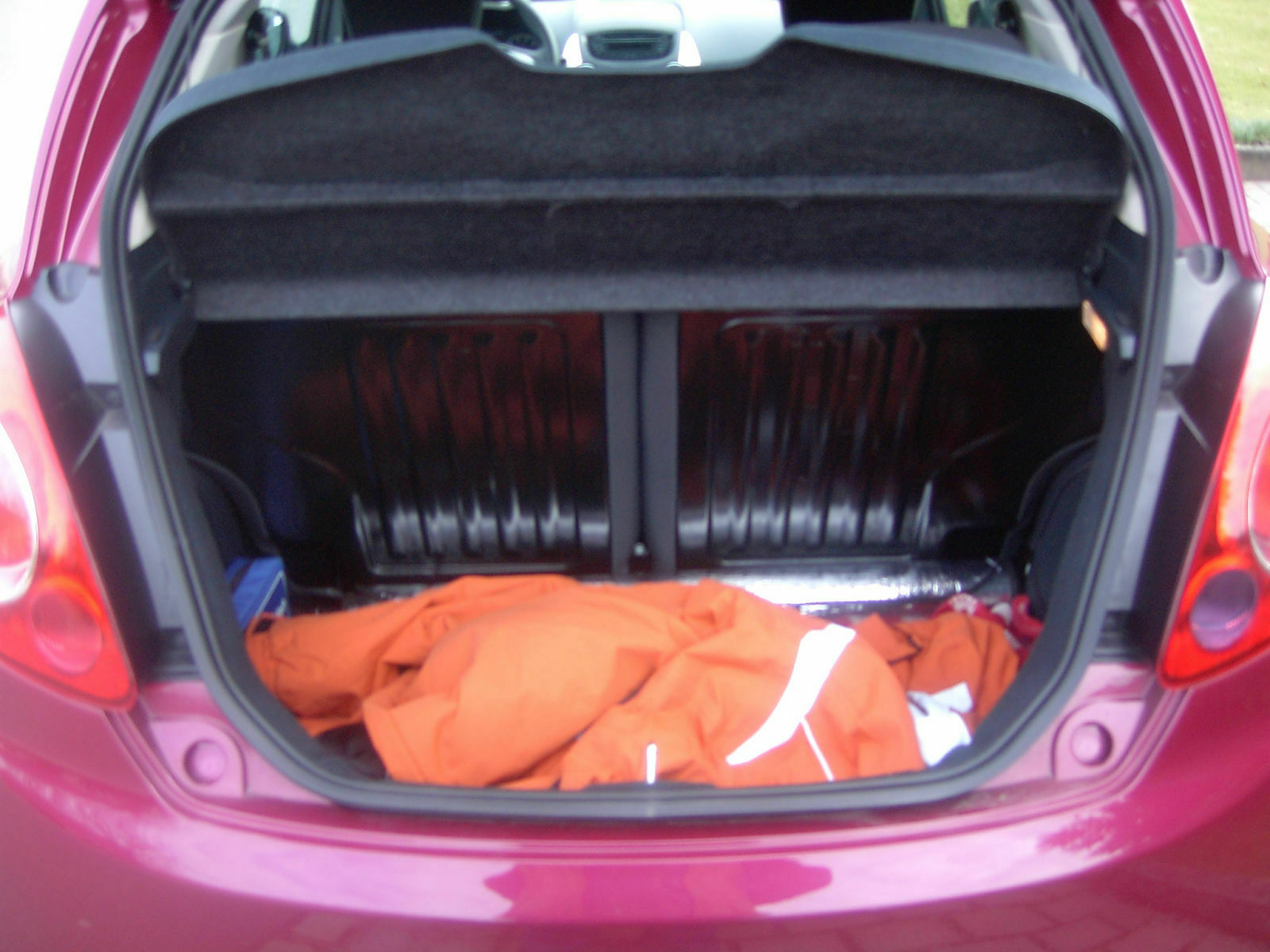 Wer besitzt schon den neuen KA?