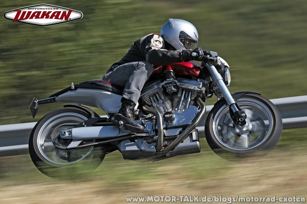 Wakan 1640 - die AC Cobra auf zwei Rädern