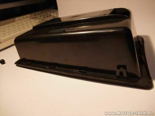 Dscf1680b-mal-innenleben-halteoesen