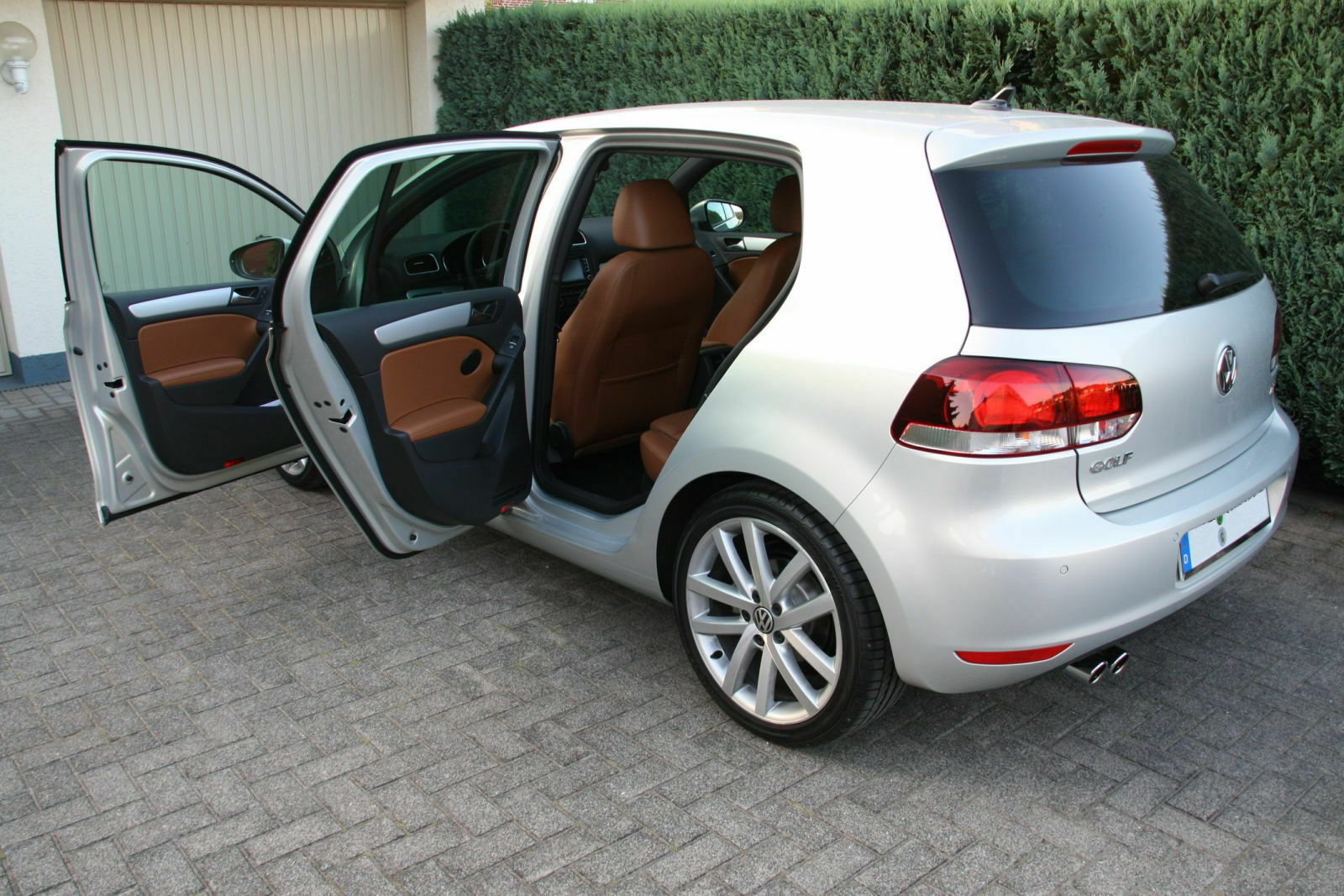 Bilder Leder Trüffel-Braun gesucht