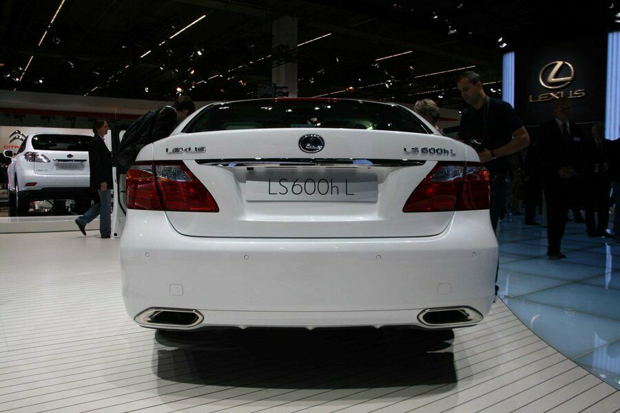 Lexus LS Facelift (2010)