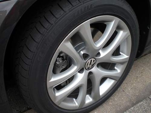 4 Original VW Donington Felgen 8x17´´ incl. den Bridgestone (BRIDGEST ...