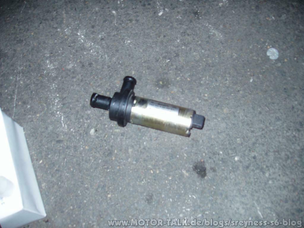 Audi S6 20V Zusatzwasserpumpe