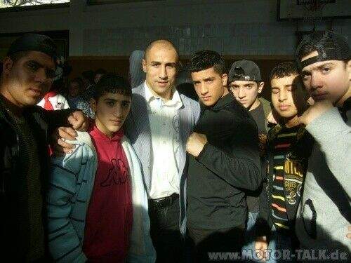 2357692-d3a93550c4-m