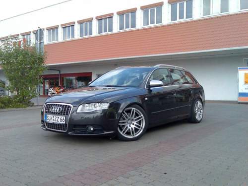 2008-06-14-11-59-34-uhr-mit-h-r-federn