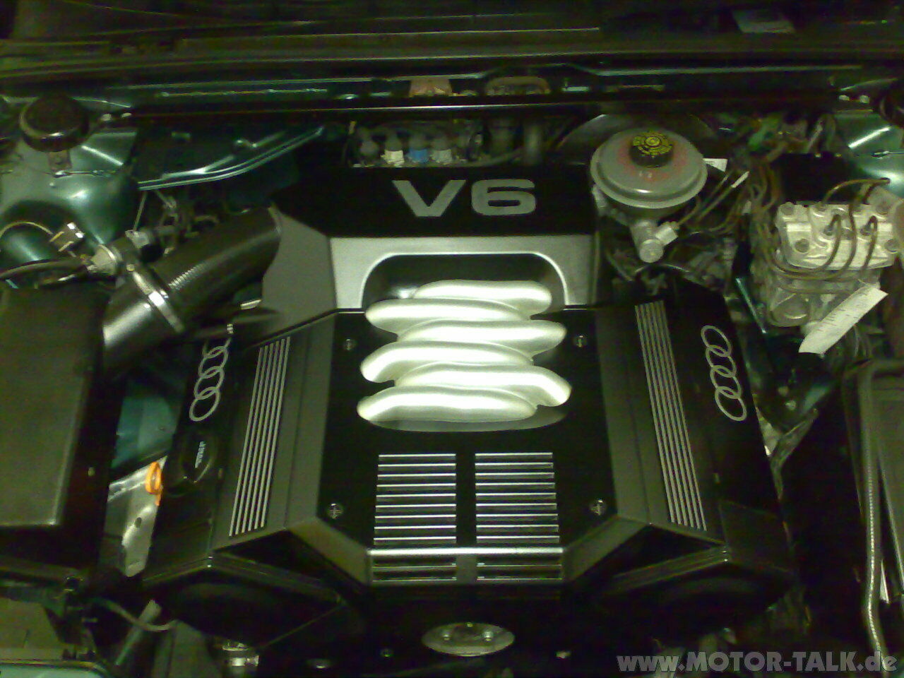 Bilder von Audi Motoren