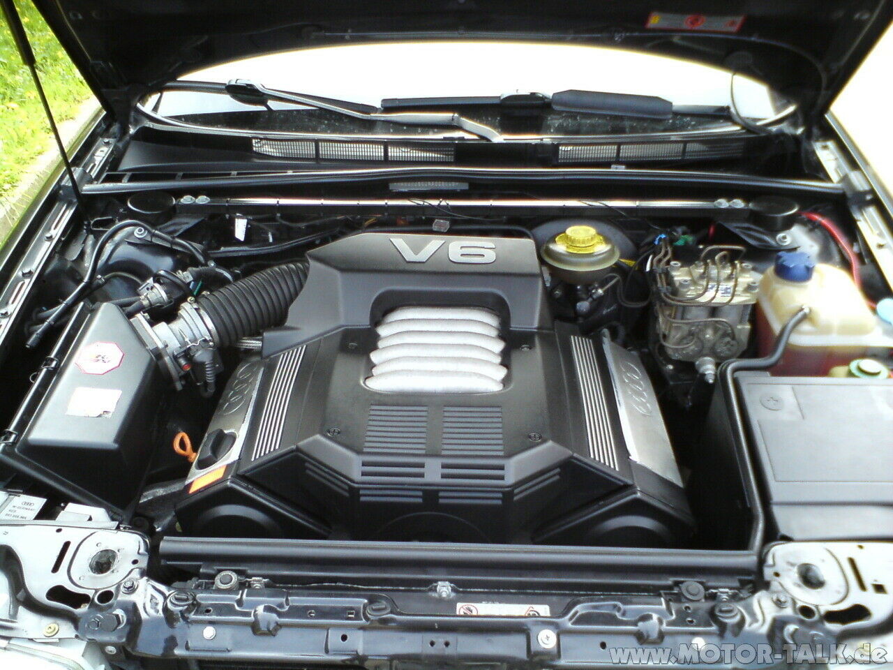 Bilder von Audi Motoren