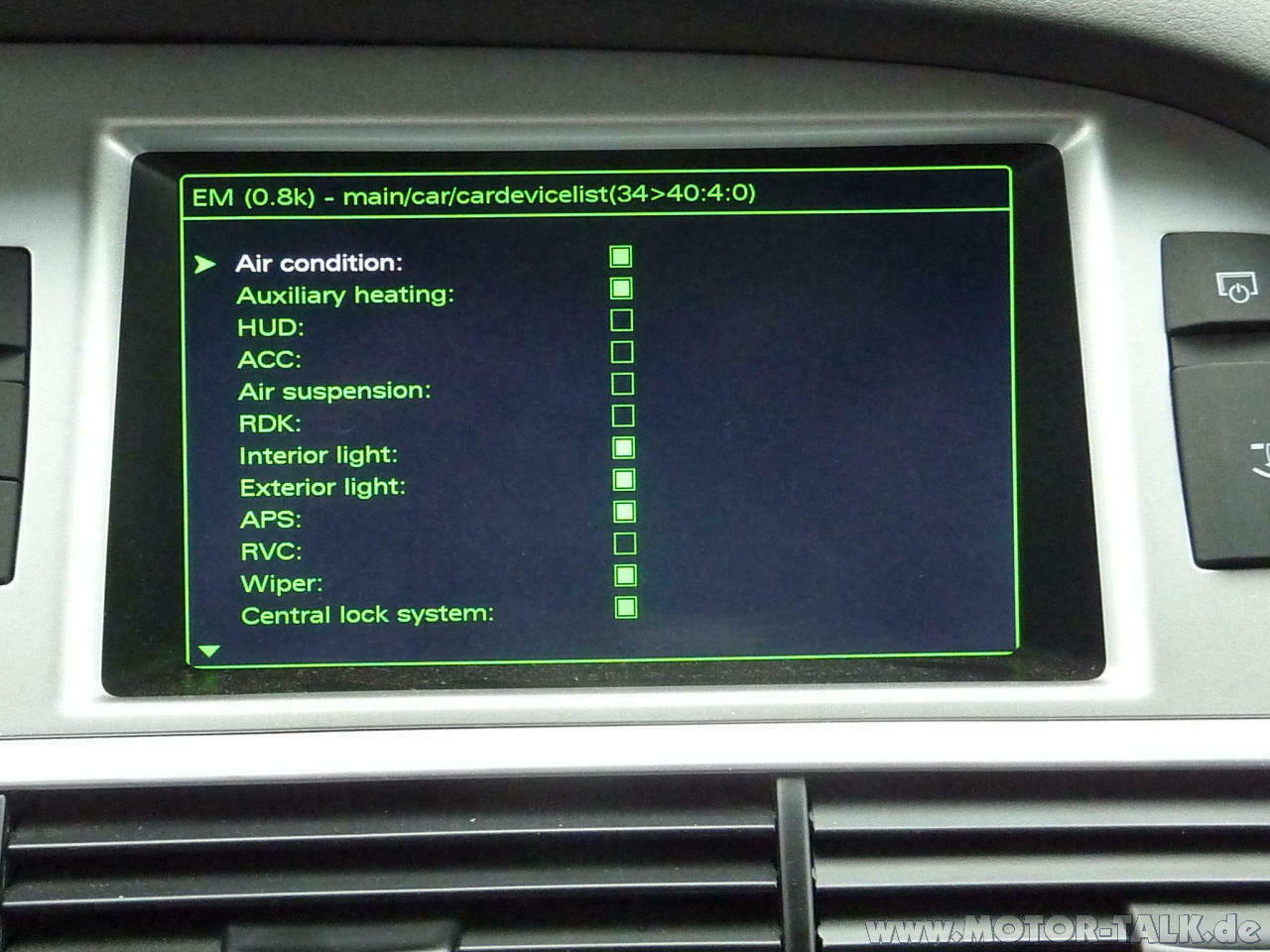 AUDI A5 mit Lichtpaket, Fußraumbeleuchtung auch während der Fahrt?