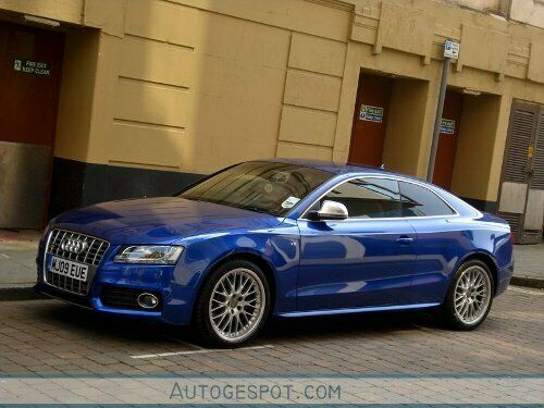 Mein neuer : Audi S5 Coupe V8 4.2 - Sepangblau -