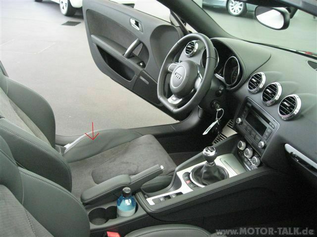 AUDI TT 8J Faltenproblem in den Sitz