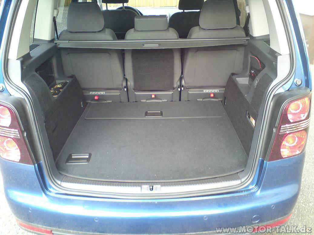 Kofferraum Auskleidung mit Filz beim FL 5 Sitzer