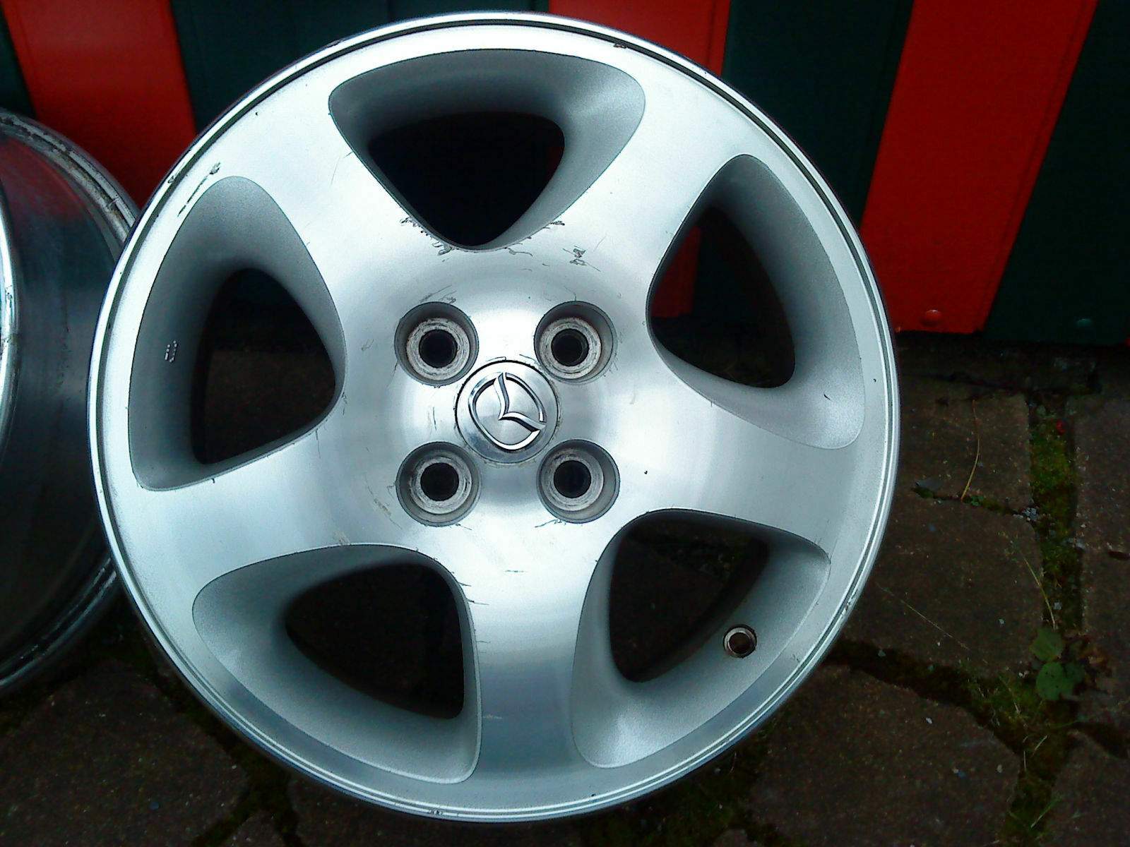 Original Alufelgen Mazda 2 3 323 Demio Biete