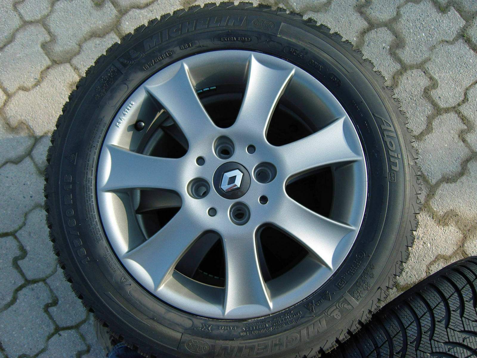 Michelin Kompletträder Winter Alu 185/60R15 88 T neu! : Biete