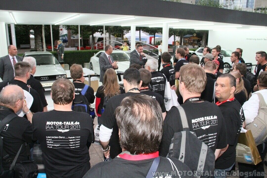 Audi 'Fahrerlager' auf der Agora