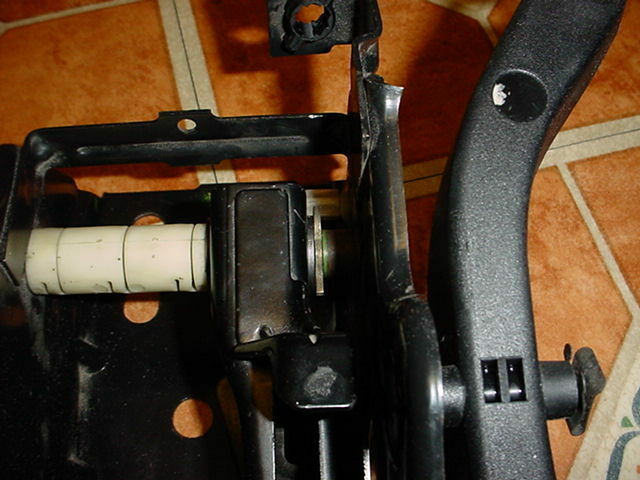 Erneuerung des Zahnsegment am Kupplungspedal 98er Escort