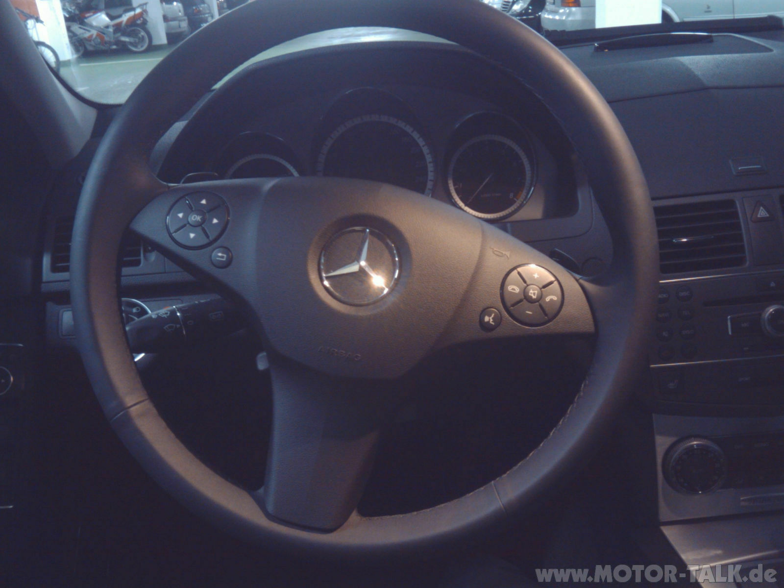 W204 Mercedes Benz C-Class Facelift 2011