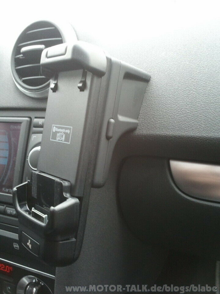 Klein, aber Fein - Teil 12: iPhone 4 Handy-Adapter