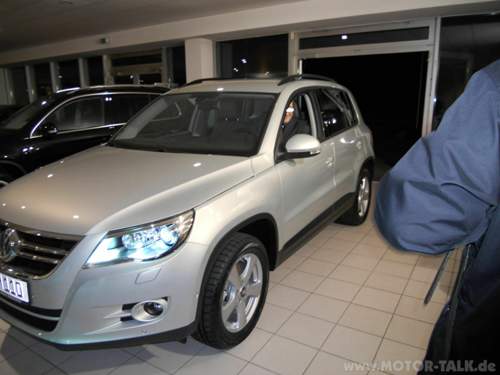 Der-freundliche-faehrt-ihn-raus