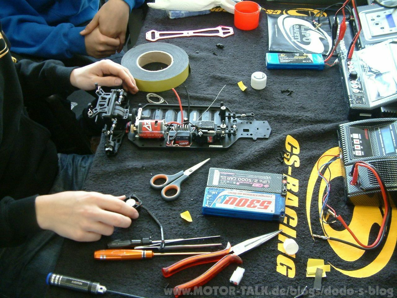 6 Stunden Modellauto-Rennen! "Der große Preis von Senden"