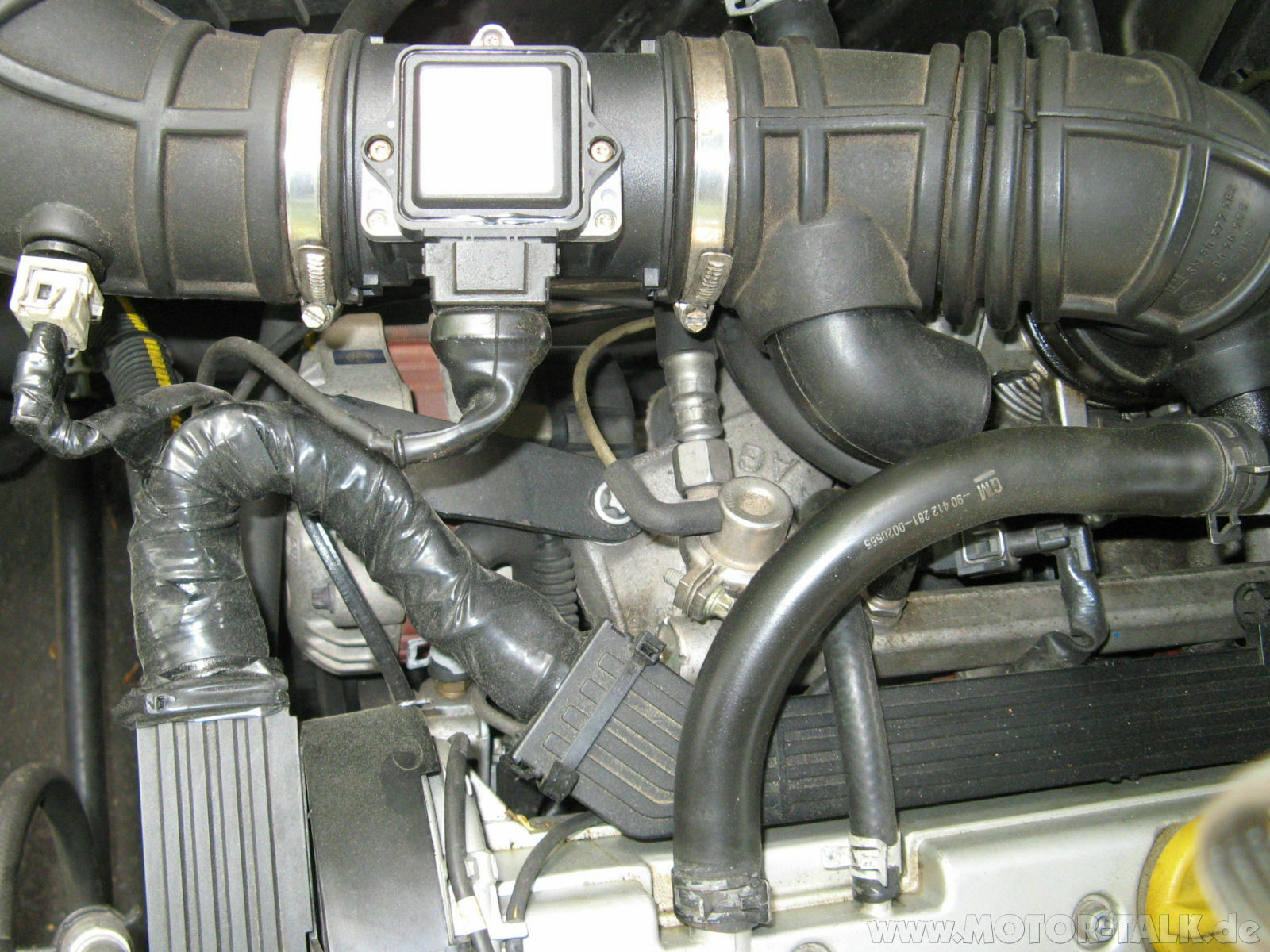 Fehlermeldung 0100 (Luftmengenmesser) Standgasschwankungen