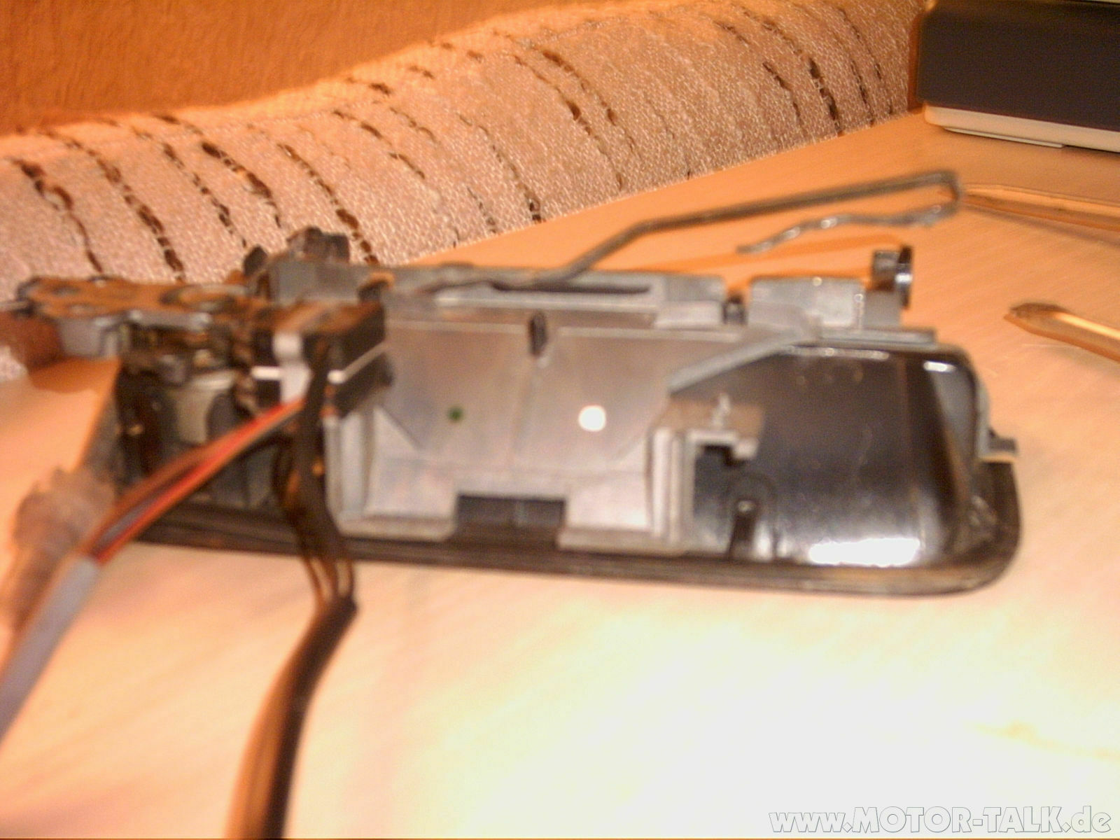 Omega A - Türschloß Fahreseite schließt aber öffnet nicht