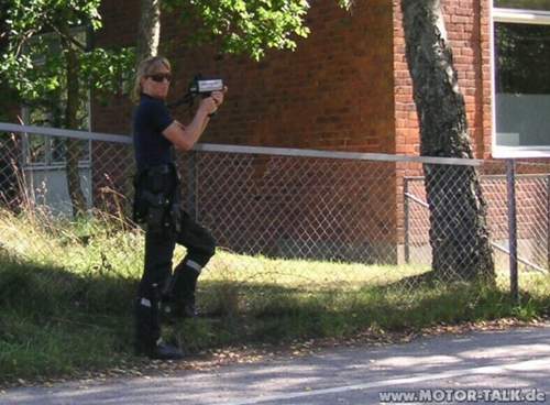 Laserpistole-2009-5874827747204922861