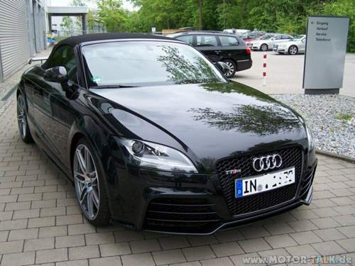 Audi-audi-tt-rs-9136