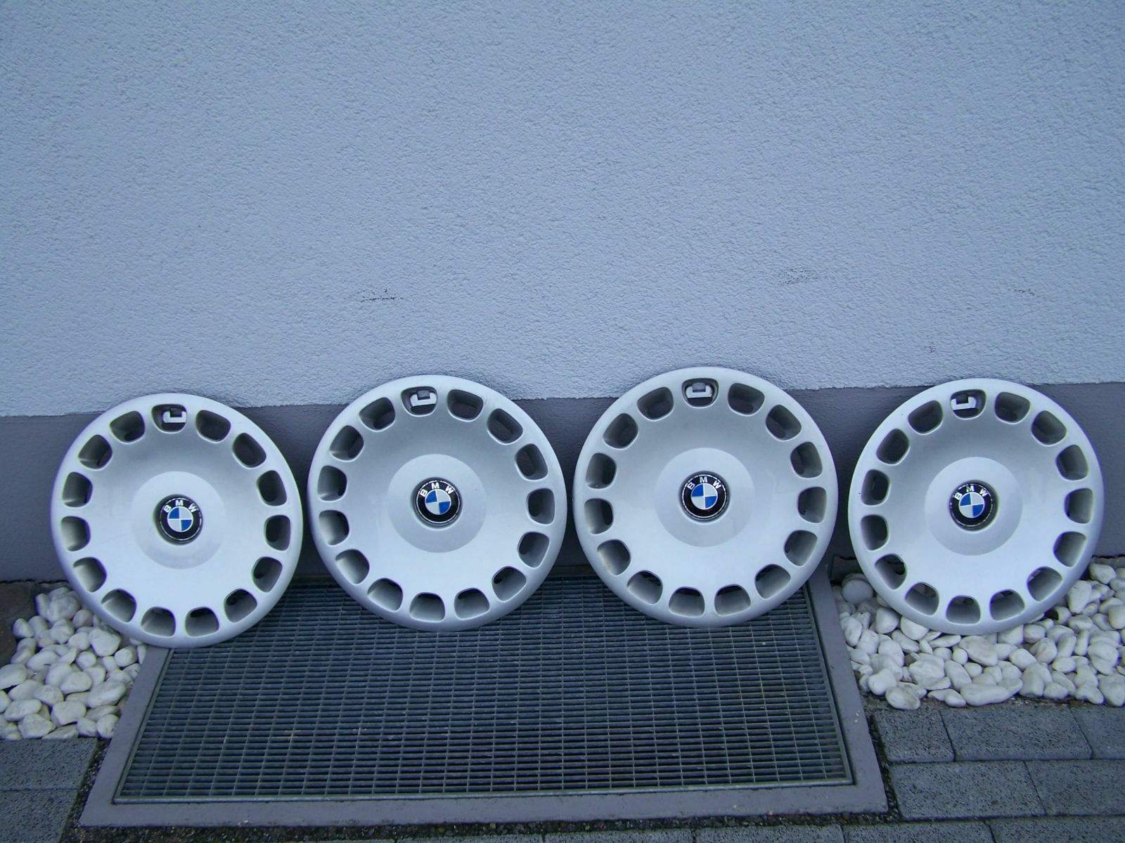 528orig-5er-bmw-radkappen-15-zoll-biete