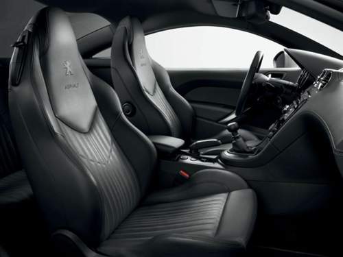 Peugeot RCZ Asphalt Innenraum