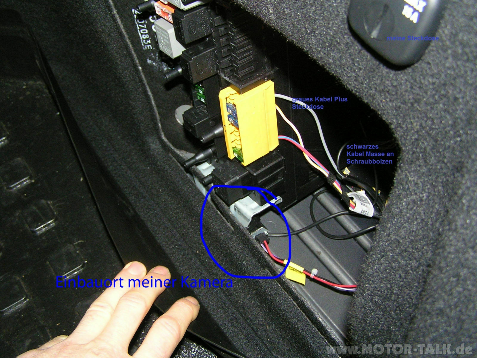 Limousine : 12-Volt-Steckdose im Kofferraum nachrüsten?