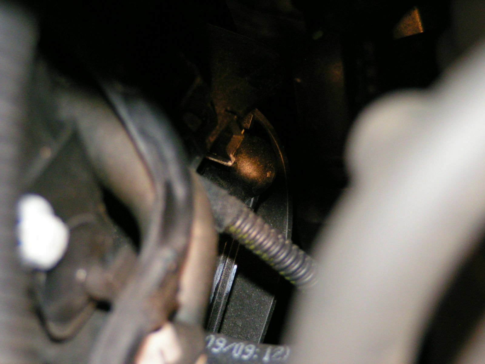 Zafra B // kurzes PFFF Geräusch beim Gas geben.