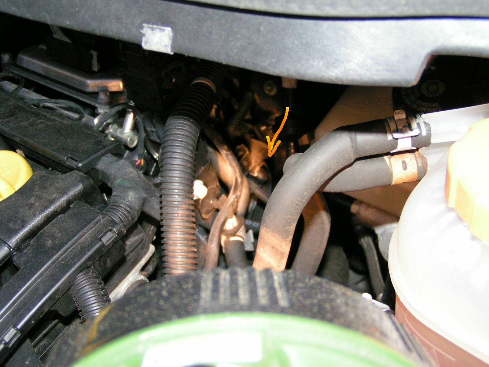 Zafra B // kurzes PFFF Geräusch beim Gas geben.