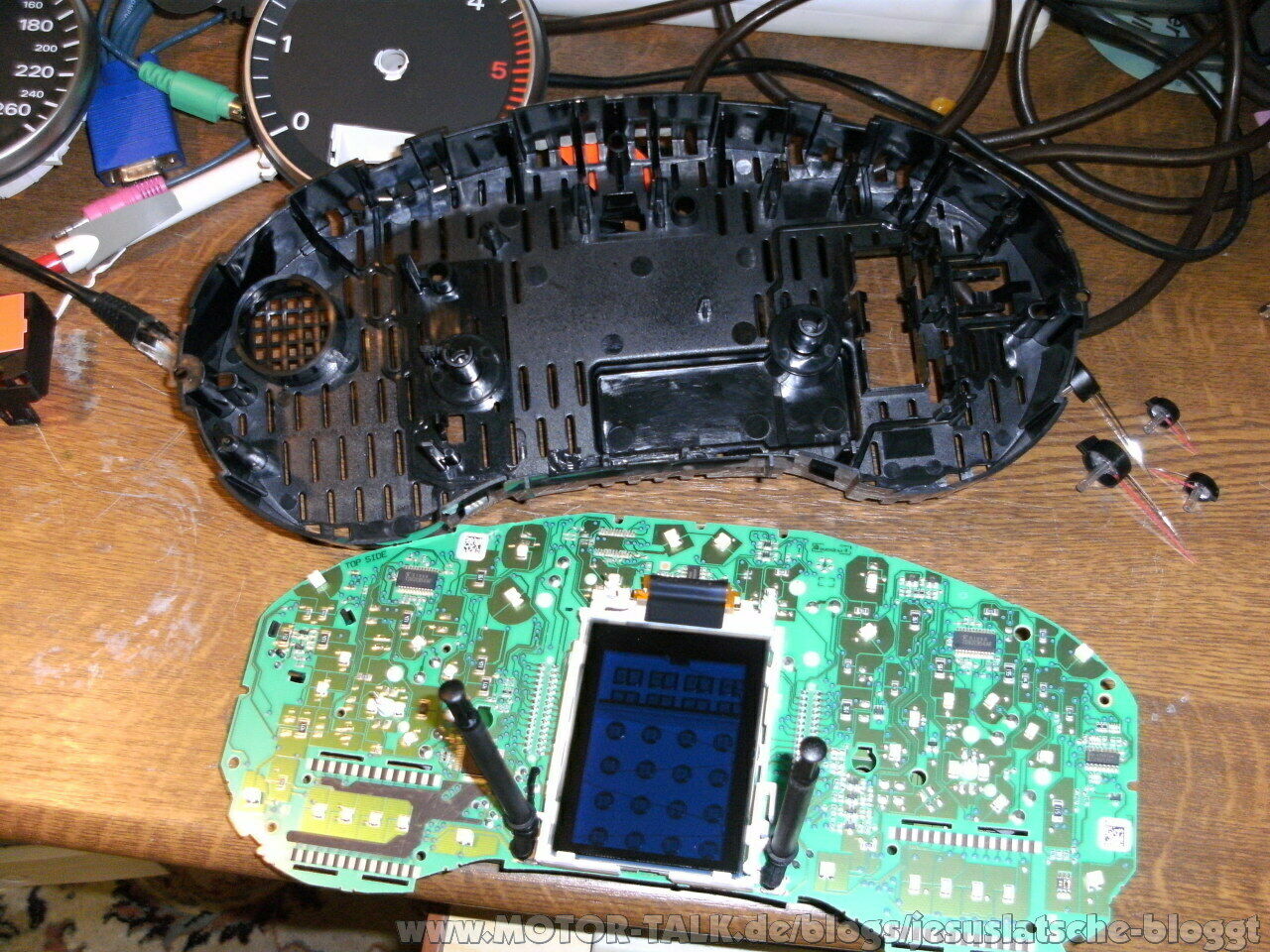 Zeiger im Kombiinstrument ändern