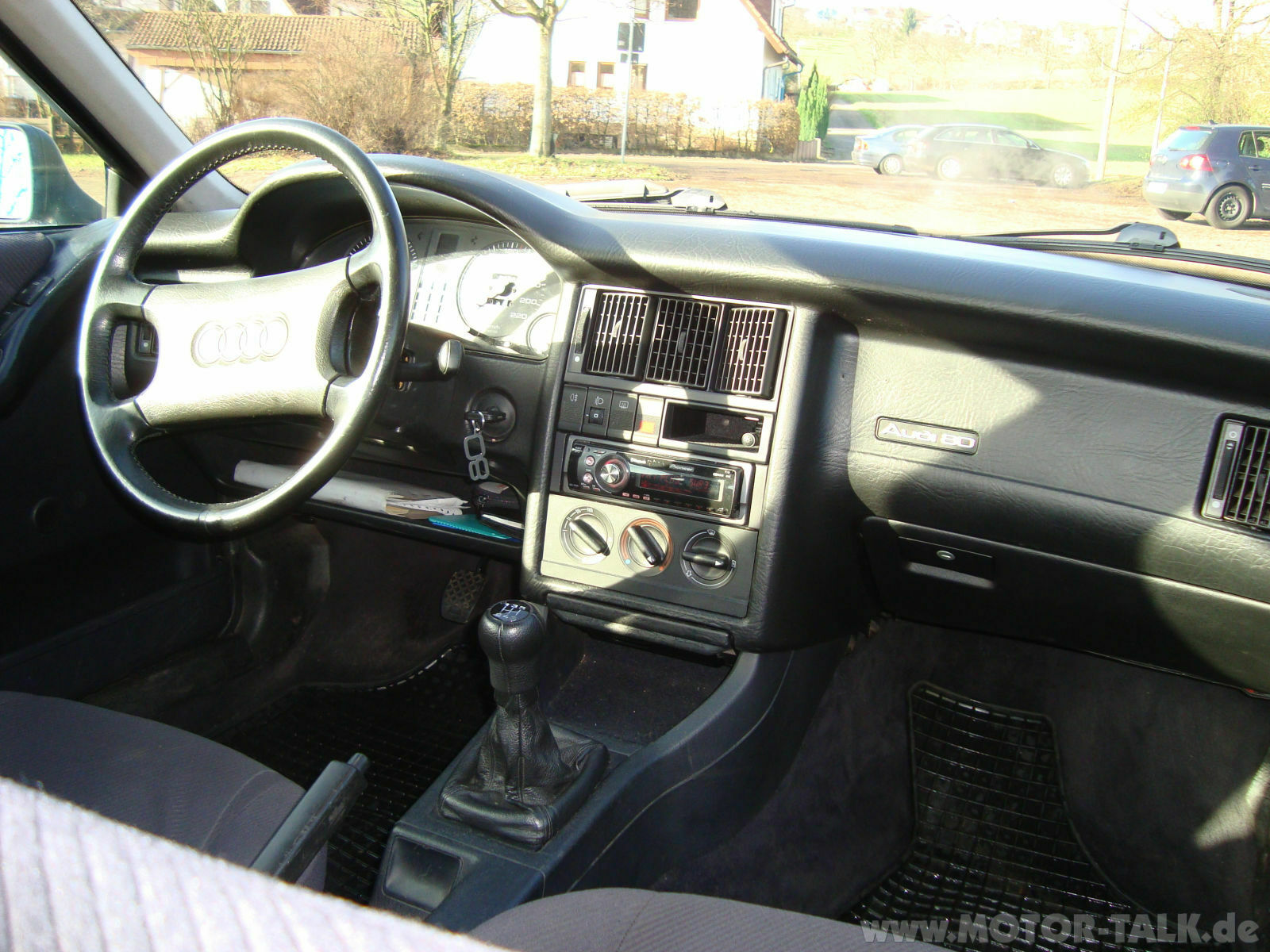 Audi 80 B4 (8C) 2.0E Test