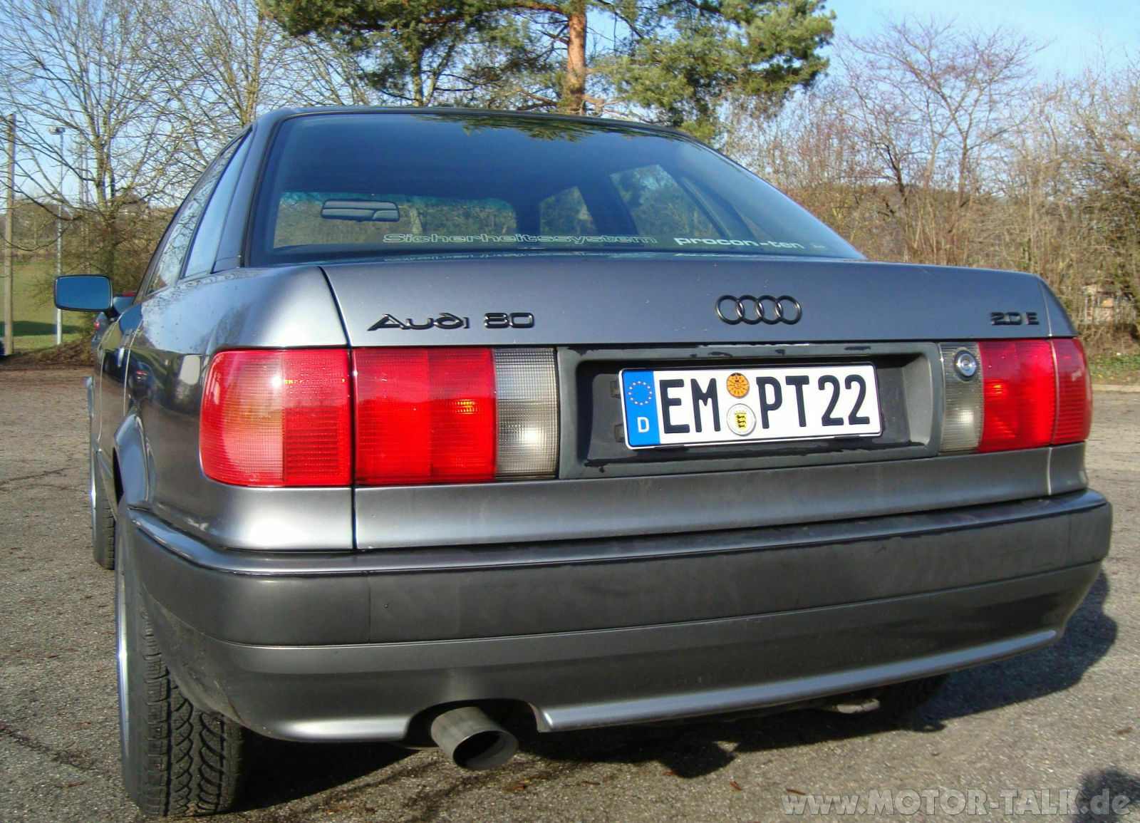 Audi 80 B4 (8C) 2.0E Test