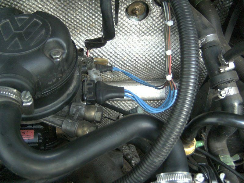 Golf 2 1,8 (monojetronic) ruckelt und spuckt schwarzen qualm (unfahrbar)